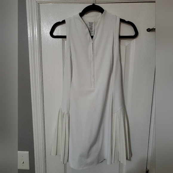 NWT Athleta Advantage Dress Skort Size Small Petite Bright White Color - Picture 2 of 7